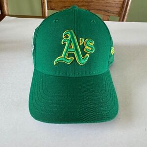 New Era Oakland Athletics Youth Hat Green Gold MLB 39THIRTY Cactus League Cap